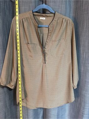 Antilia Femme Tan Printed Split-Neck Blouse with Black Trim